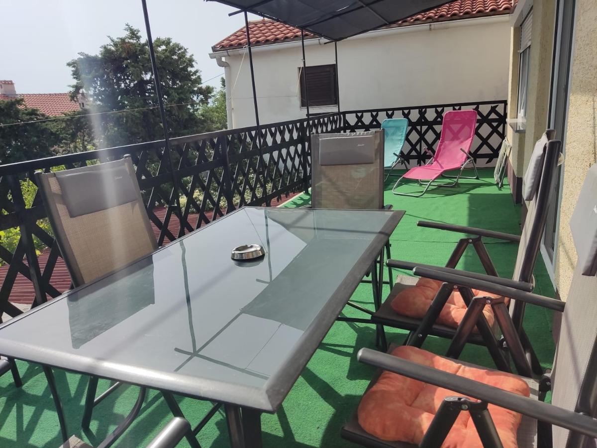 Apartment Teresa With Big Terrace Dramalj تْسْغيكفانِتْسا المظهر الخارجي الصورة